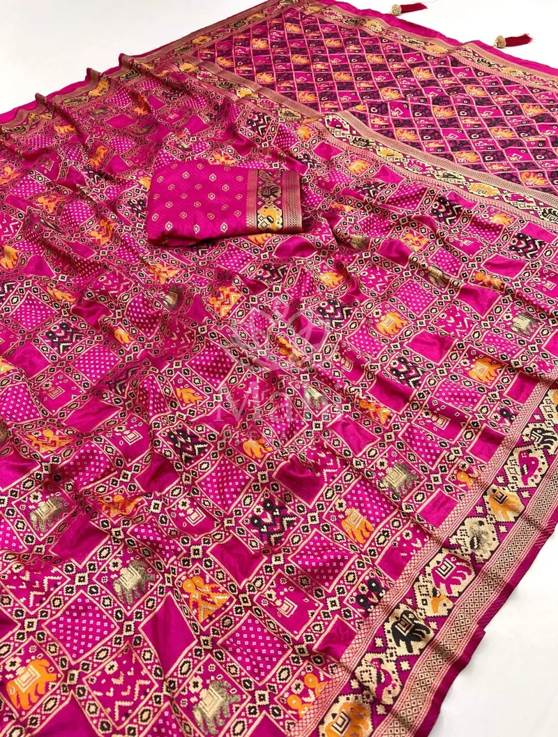Rani Pink Patola Silk Saree, Meenakari Zari Weave — Patola