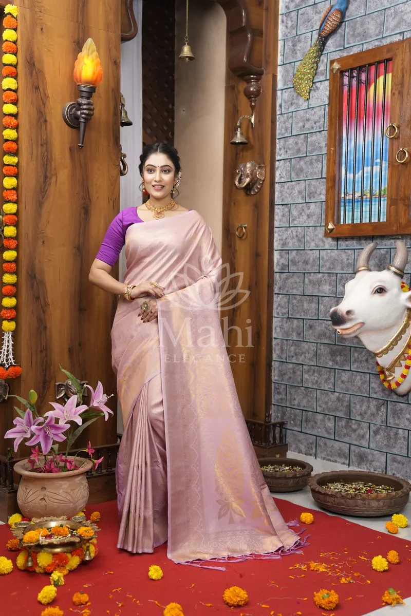 Meera Lavender Kanchipuram Silk Saree, Zari Weave — Kanchipuram