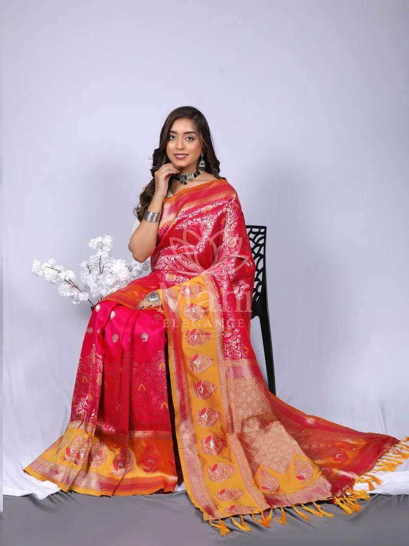 Rani Pink Kanchipuram Silk Saree, Zari Weave — Kanchipuram