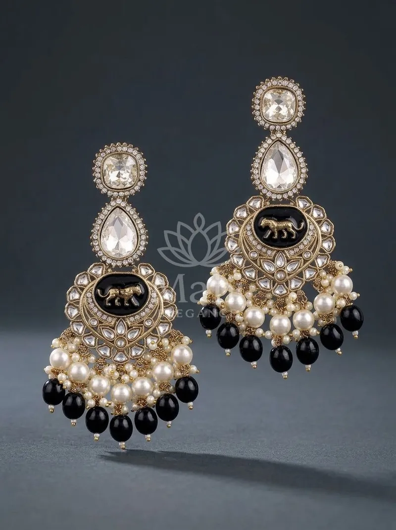 Tiger Motif Kundan Danglers — Alloy Earring
