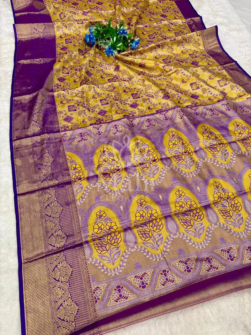 Yellow Kanchipuram Silk Saree, Zari Weave with Big Border — Kanchipuram
