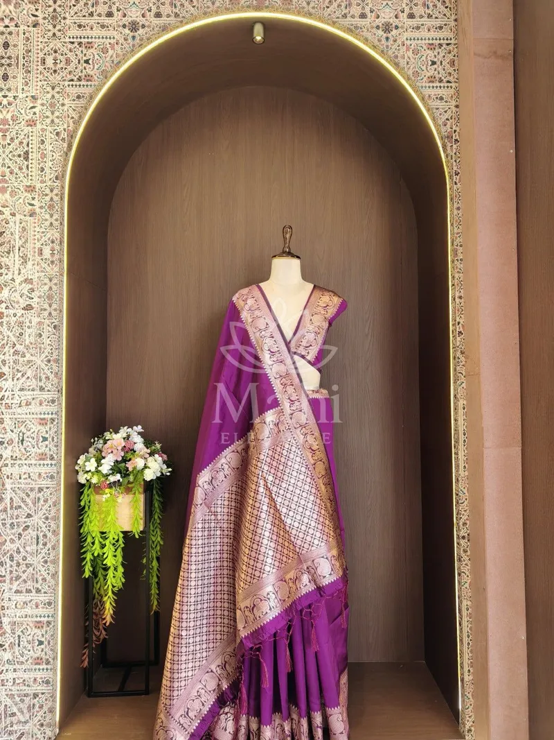 Magenta Banarasi Raw Silk Saree, Golden Zari Weave — Raw Silk