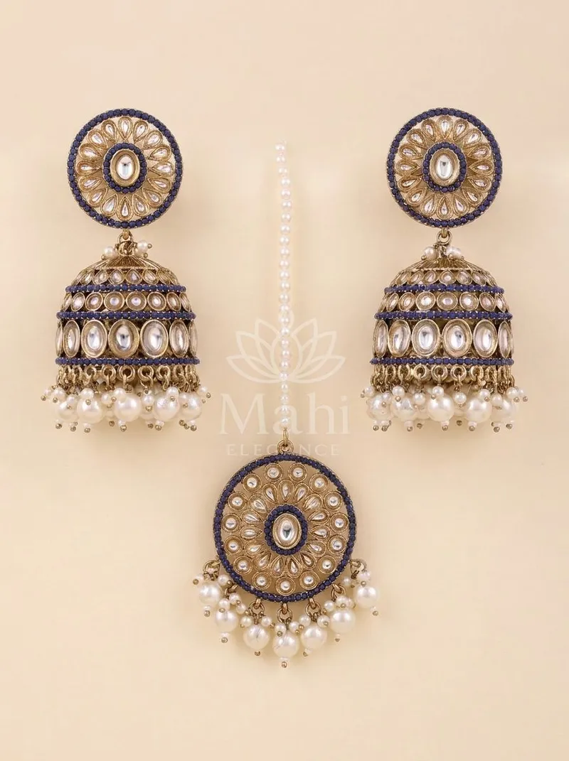 Kundan Domed Jhumkas With Mangtika — Alloy Earring