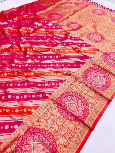 Aanya Orange and Rani Pink Kanchipuram Silk Saree, Zari Weave — Kanchipuram