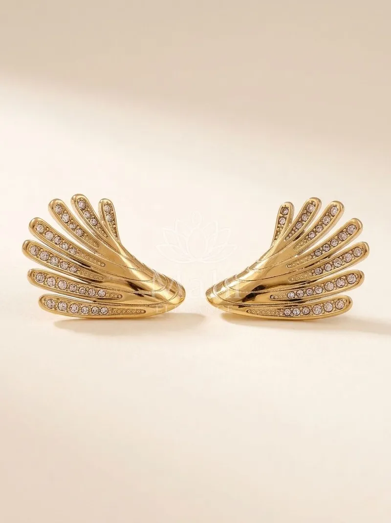 Feathered Fan Studs — Copper Alloy Earring