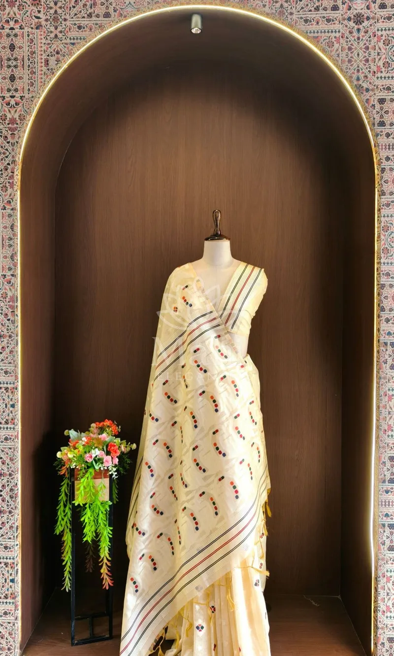 Beige Muga Cotton Saree, Jamdani Weave — Cotton